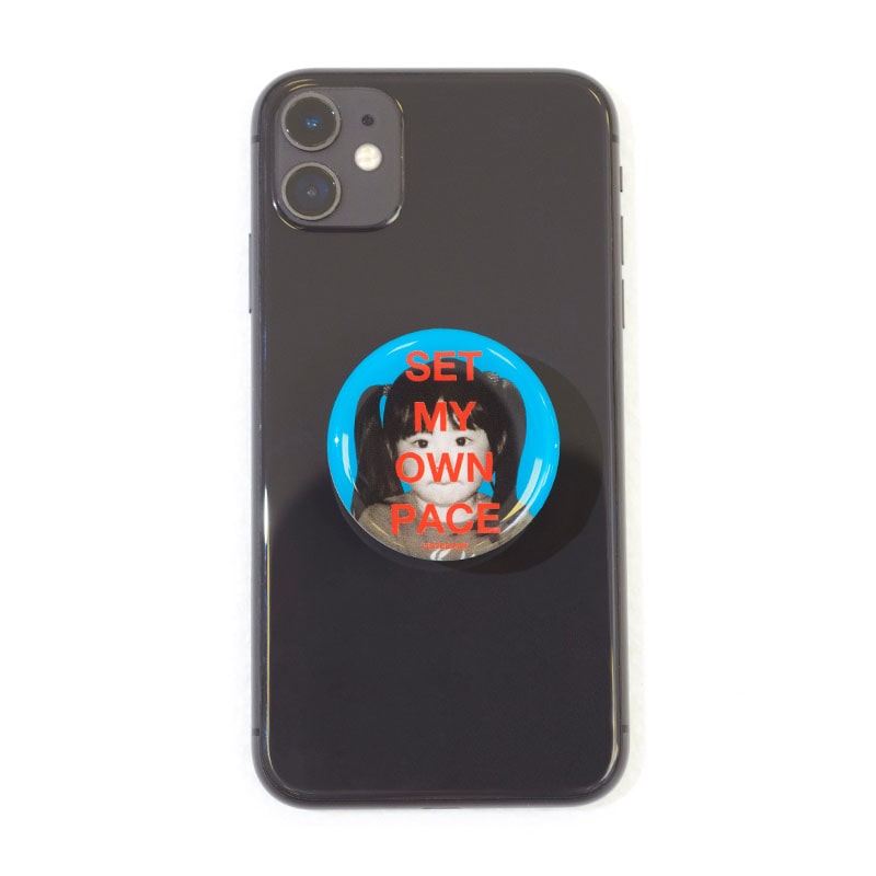 Hinachan Face Phone Grip
