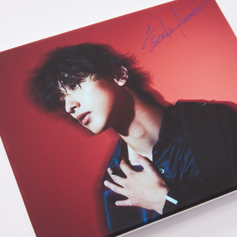 Ryusei Yokohama Photo Board